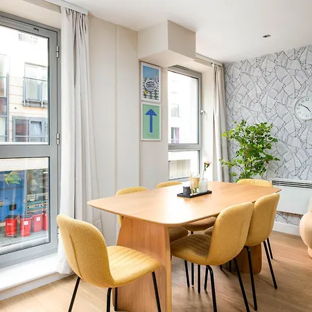 New Stylish 2bed-2bath-by Fabaccommodation Διαμέρισμα Μπρίστολ