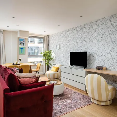 New Stylish 2bed-2bath-by Fabaccommodation * Μπρίστολ